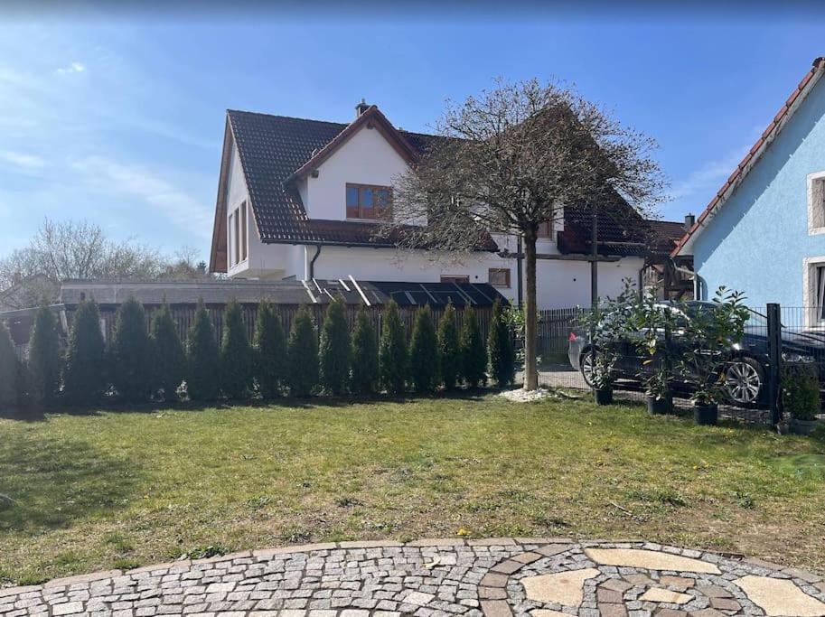 Apartment Amidst Nature-Riverdale, North Of Munich Fahrenzhausen Dış mekan fotoğraf