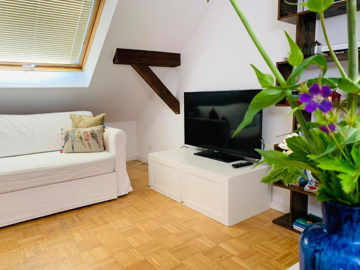 Apartment Amidst Nature-Riverdale, North Of Munich Fahrenzhausen Dış mekan fotoğraf